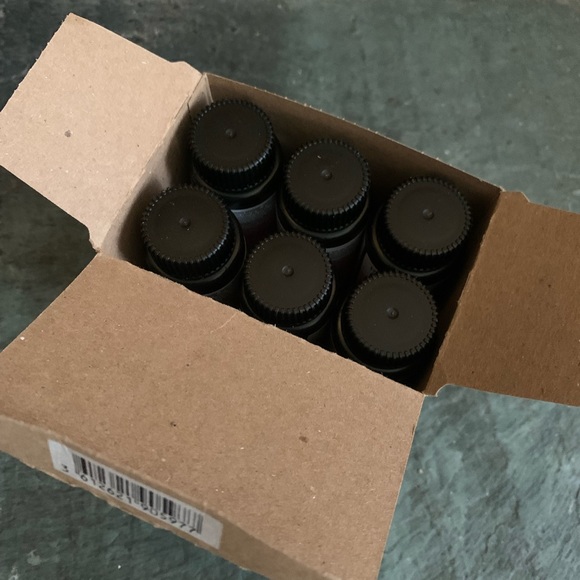 Redkin shades EQ gloss equalizing conditioning color - Picture 3 of 3